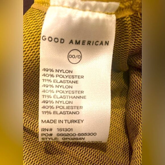 NWT Good American Compression Sports Bra in Golden Olive Size XS - Picture 9 of 11